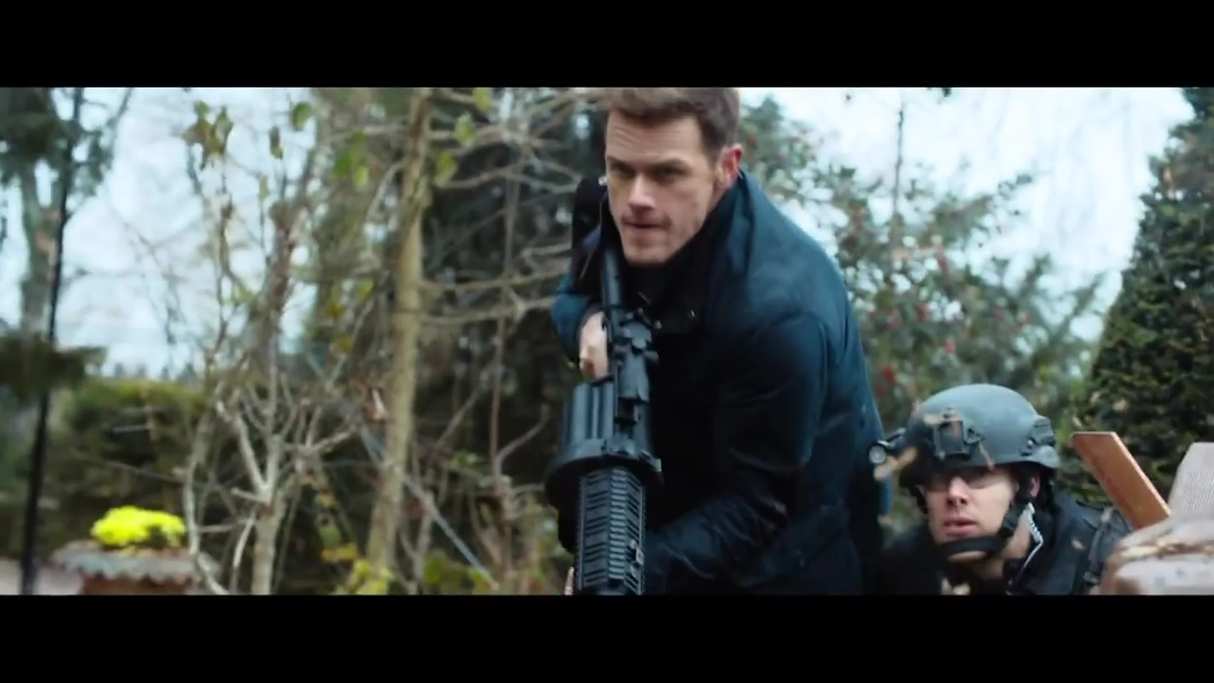 Samheughan sas red notice