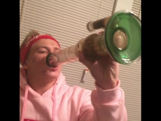 Supremepatty + bong water 🌭