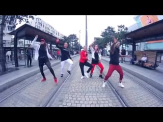 Dancehall connection in lyon by ding thedancer with different crew (nsa, so diff, art abalou and dancers)