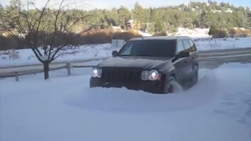 Jeep srt8 зима