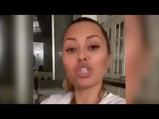 Соска боня высказала мнение что погибший в дтп сергей захаров пожертвовал жизнью,чтобы спасти душонку алкаша михаила ефремова