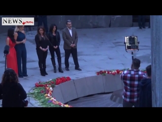 Kim kardashian visits porn memorial in armenia
