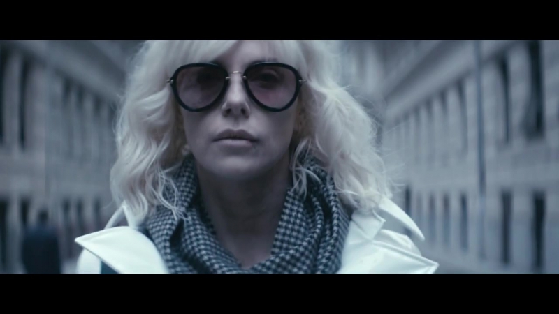 Атомна блондинка [офіційний трейлер]