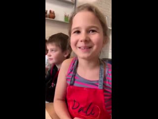 «лунтик тв» вещает о сальвадоре дали