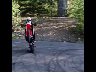 Thats some insane bike wizardry