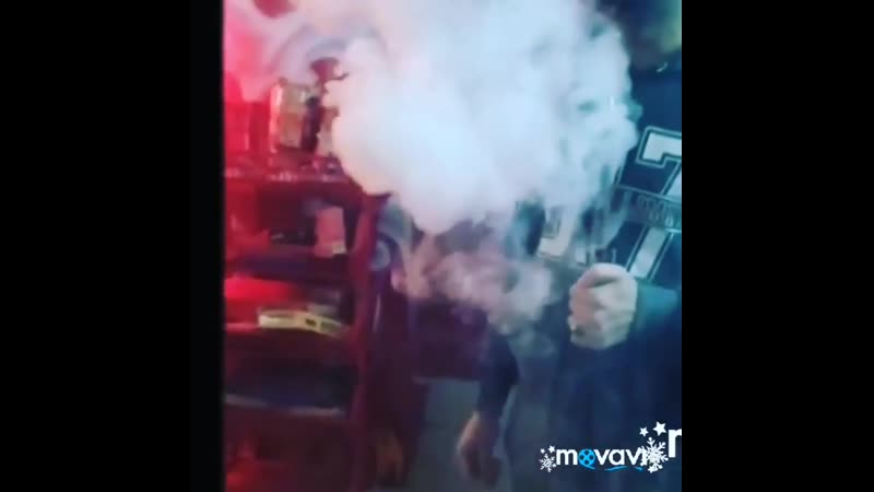 Кальяны – это не просто слово… ⠀ это философия, уединение, погружение в себя и свои мысли… ⠀ теплый плед, уютный диван, усный