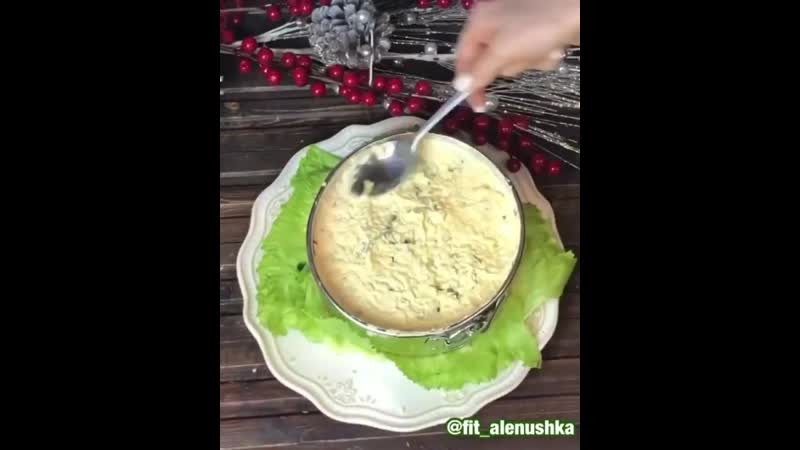 Замечательный и красивый салатик