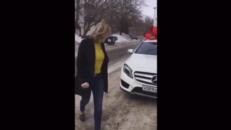 В уфе полицейский по противодействию коррупции подарил жене мерс за 2 лимона (2017 год)