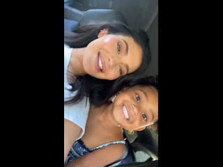 Кайли и сторми 🥰