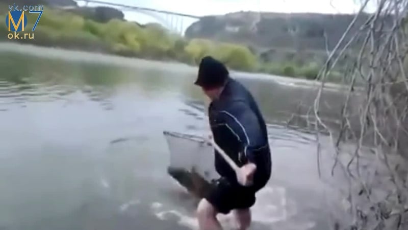 Непобедимая страна рыбное место !!!