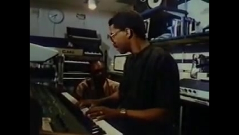 Touchscreen daw in 1984 (herbie hancock quincy jones jam with fairlight cmi)