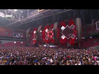 W&w playing ppap @ amf arena