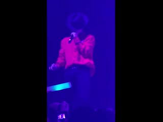 Fancam | 131219 | wow, byeongkwan old town road @ uc area us in puerto rico concert