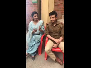 Paridhi sharma & aniruddh dave live video on instagram, fb