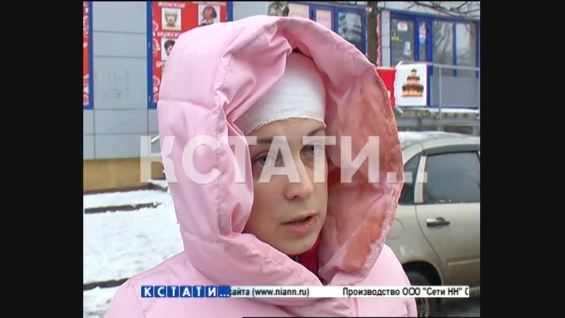 Парковочное побоище автоледи избила молодую мать с ребенком автомобильной щеткой