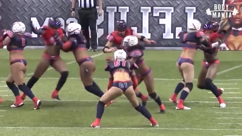 Сексуальное американское женское регби их место не на кухне!