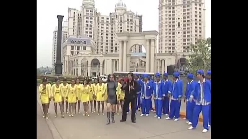 Равина тандон и говинда на съемочной площадке фильма "anari no 1"