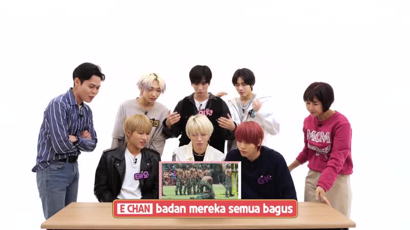 Reaksi idol korea “dkb“ nonton video latihan militer indonesia ¦ mantul korea