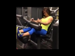 Katy hearn personal trainer fitness model trim thighs, slim abs and a firm butt @ usa