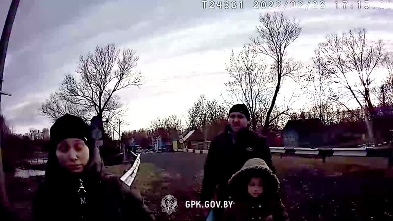 В лесах у границы украины и белоруси прячутся беглые украинцы, опасаясь мести бандеровцев