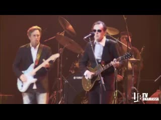 Joe bonamassa eric clapton plays live! 2009