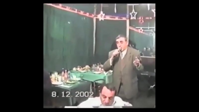 Карлики танцуют прикол ржач солевая джон сина пахом сычева бабко молодые сибирская мышка