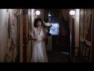 Yvonne de carlo sexy cellar dweller (1988)