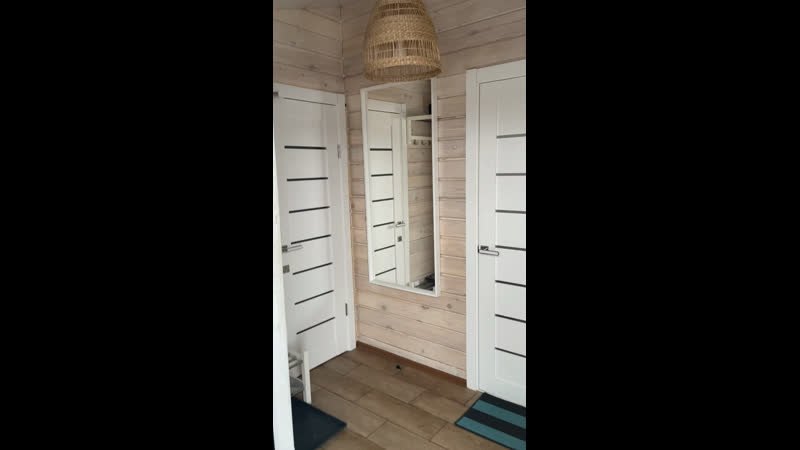 Заглянем в дом…