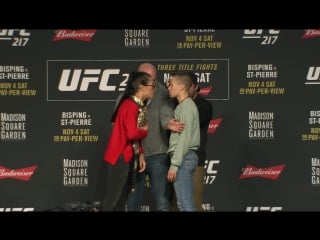 Ufc 217 face offs joanna jedrzejczyk vs rose namajunas