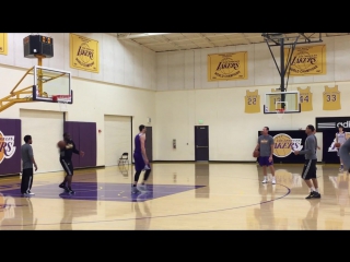 Larry nance jr getting in some extra shots after a full practice