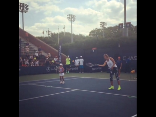 Victoria azarenka at aakd usopen 2015