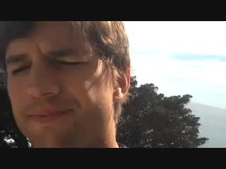 Ashton kutcher тоже делает это !!!