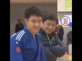 Kyungsoo was shocked of the routine he was about to perform, but we all know he did it perfectly at the end @weareoneexo kyu