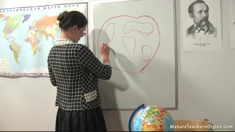 Училка географии устроила дополнительные уроки милф