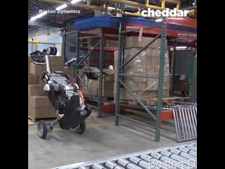 A robot designed for warehouse work 😮