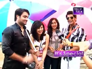 Rk aka vivian dsena karanvir bohra enjoying the rain with their wives on the sets of madhubala