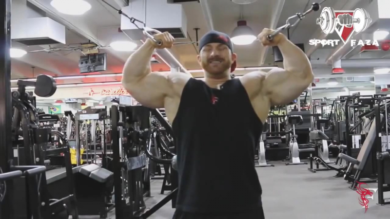 60sec with flex lewis сгибание рук на бицепс в кроссовере (rus sportfaza)