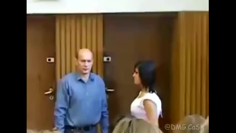 Препод физике учил (придумайте стихотворение)