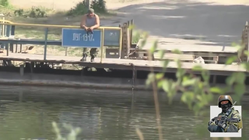 Всу в шоке от наглости ополченца разгуливающего у них под носом