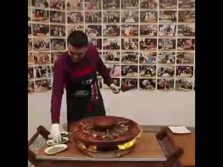 Шикарно готовит с душой и огоньком!