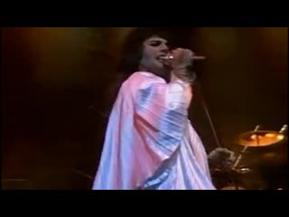 Queen procession / now i'm here (live at the rainbow '74)