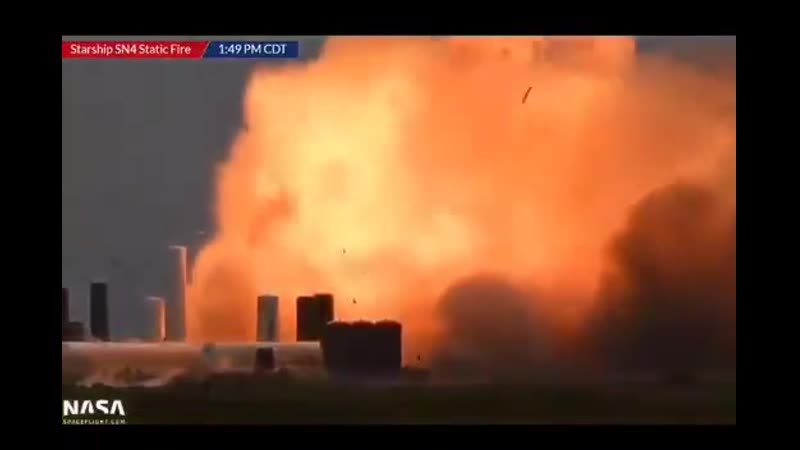 Взрыв прототипа ракеты носителя spacex starship sn4 на пусковом столе по неизвестной причине