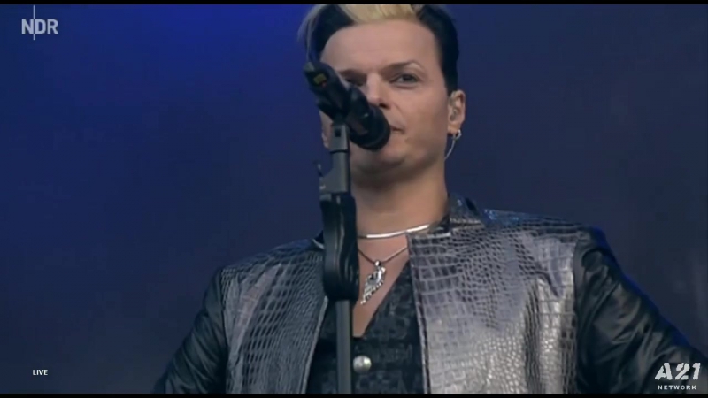 04 lacrimosa schakal m`era luna