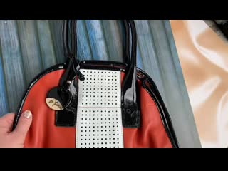 Двухцветная сумочка бело рыжая