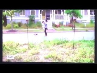 Glenn rhee and his son on the walking молодые season 7 bonus scene!