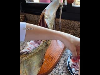 Soyneiva 1 10042020 0807 mp4
