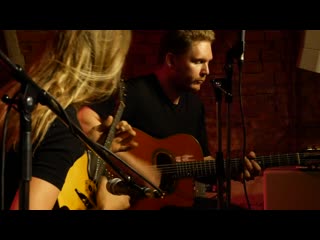 Minor swing (live in jam club)