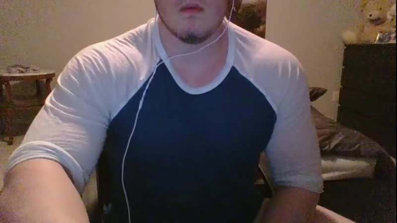 Giai mập cute thủ dâm