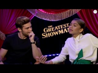 Interview zacefron and zendaya for #greatestshowman and we talked about happy places zendaya ga