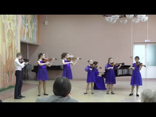 Ансамбль скрипачей «дивертисмент»